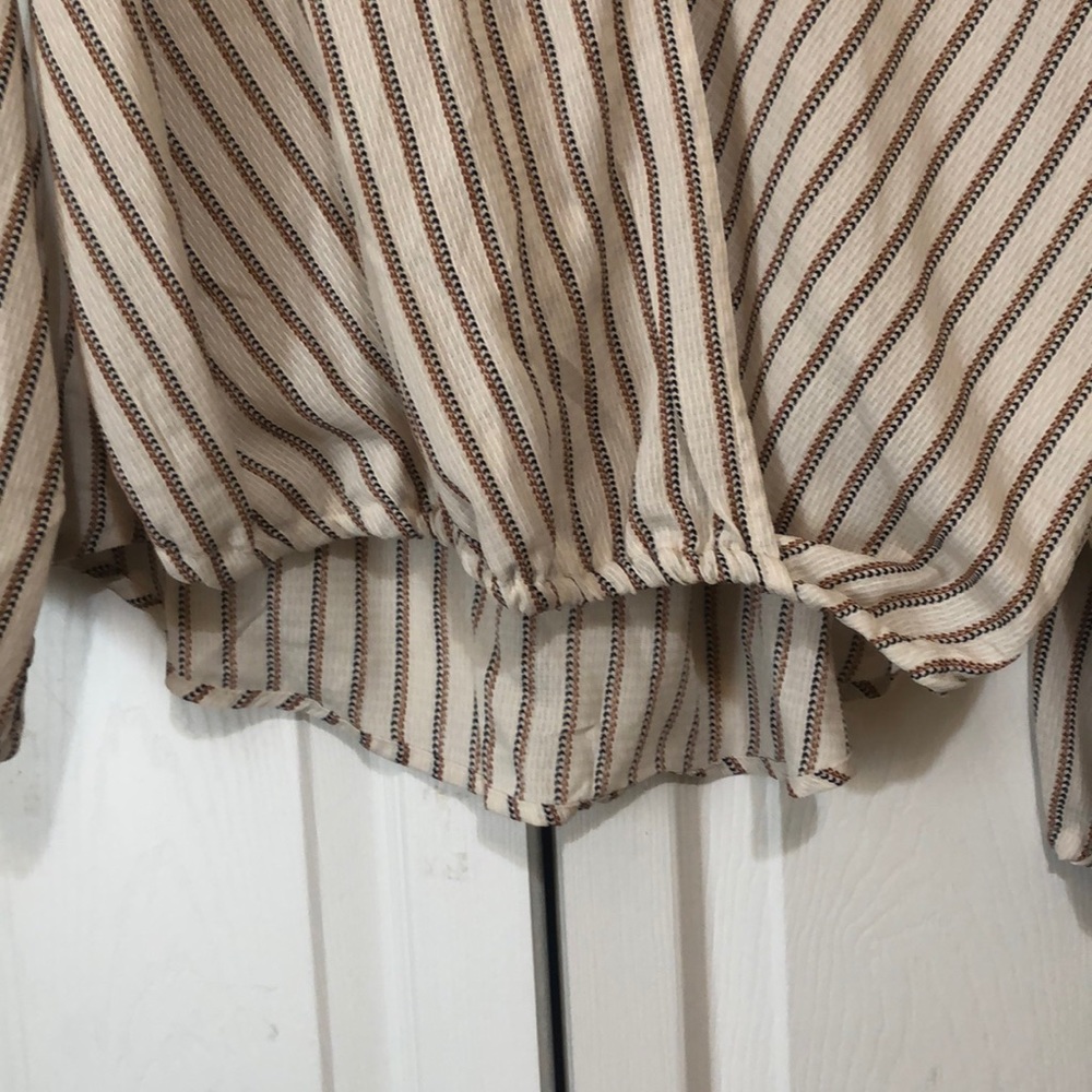 Nwt Blouse - image 3